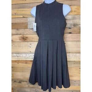Talula Dress Womens 8 NWT Pleated Fitted Sleeveless Heather Charcoal Schoolgirl